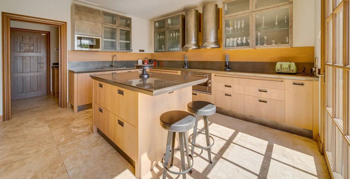 Villa for rent in Golden Mile Marbella La Carolina