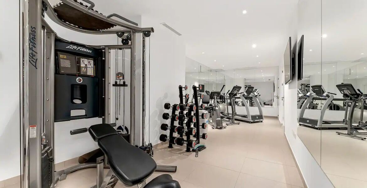 Villa for rent in Golden Mile Marbella La Carolina