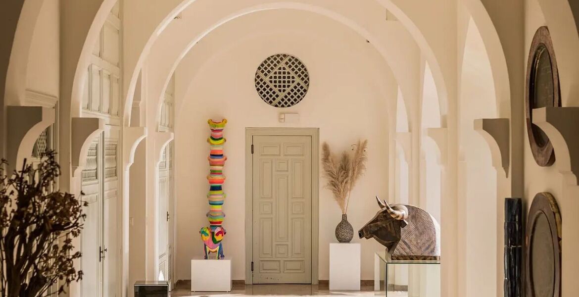 Beachfront Villa on Marbella's Golden Mile
