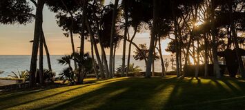 Beachfront Villa on Marbella's Golden Mile