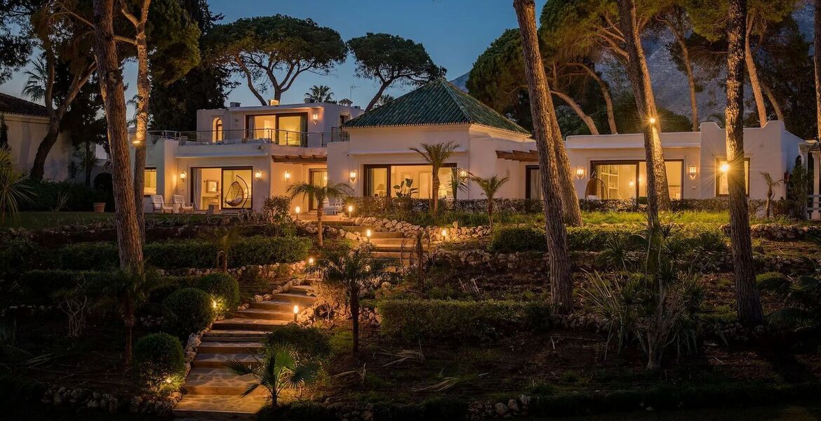 Beachfront Villa on Marbella's Golden Mile