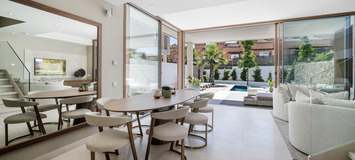 Luxury 4-Bedroom Townhouse in Marbella