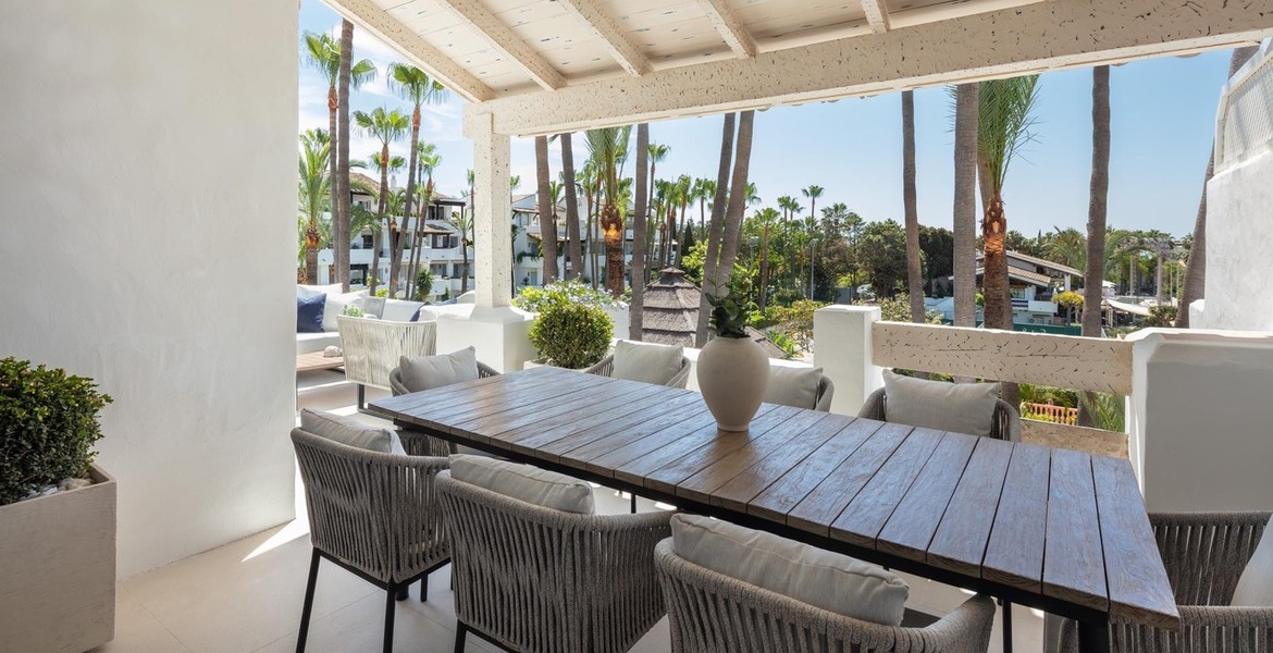 Apartment to rent in Marina Puente Romano