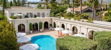 Villa in Golden Mile Puente Romano Marbella 
