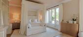 Villa in Golden Mile Puente Romano Marbella 