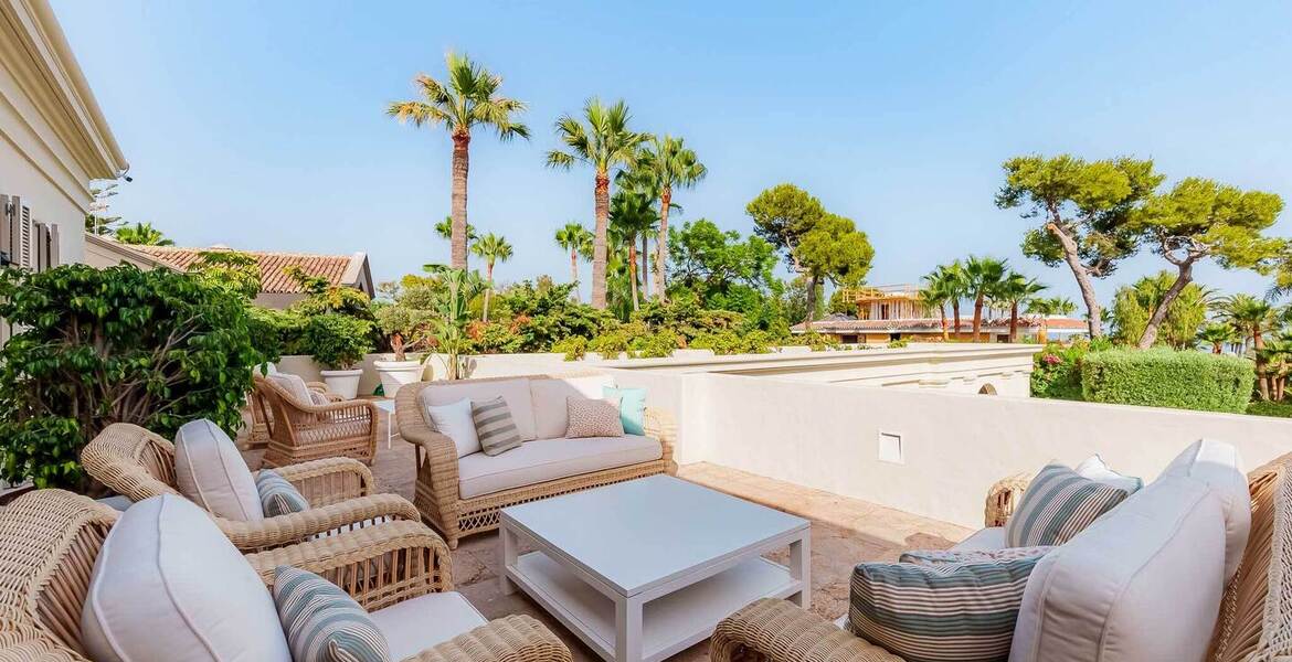 Villa in Golden Mile Puente Romano Marbella 