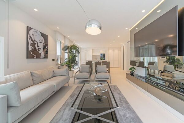 Apartamento en venta en Marina Puente Romano