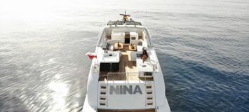 Yate Mangusta 80 en alquiler en Marbella, Puente Banus.